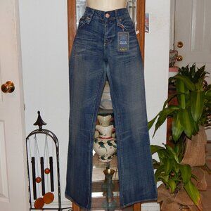 NWT Henley Jeans ROCK & REPUBLIC sz 27